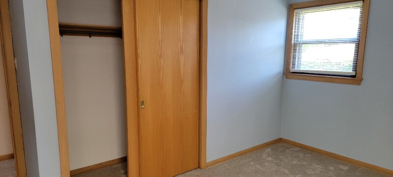 Building Photo - 2726 N Wauwatosa Ave