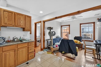 Building Photo - 245 Edwards St