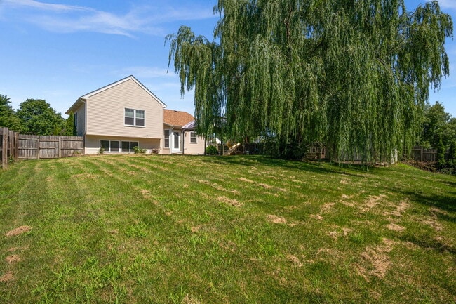 Building Photo - 776 Chesterfield Ln