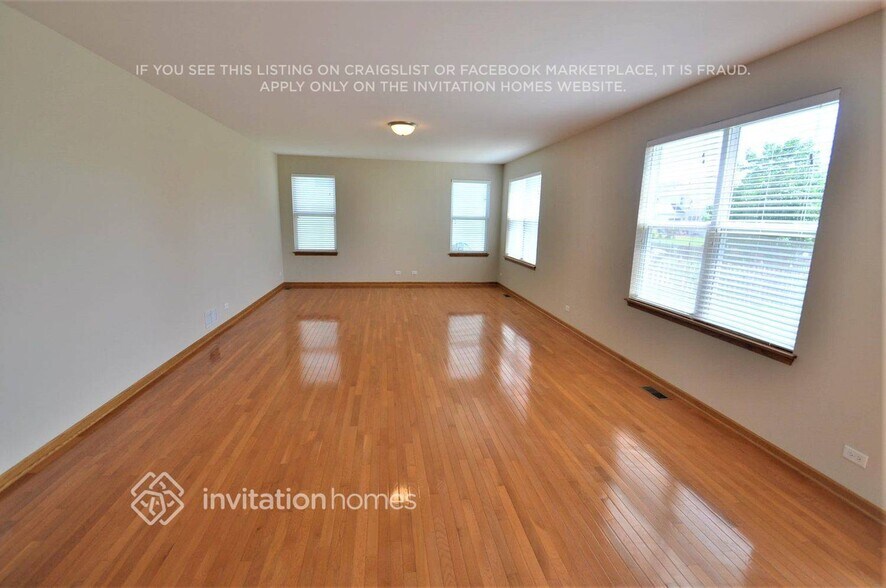 Building Photo - 2081 Kate Dr