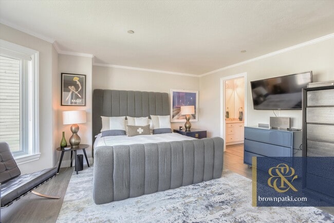 Building Photo - 2016 Pacific Ave