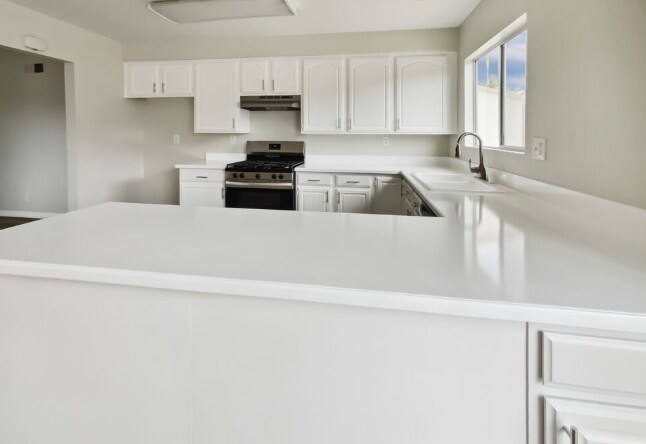 Building Photo - 174 Gardenia Ave