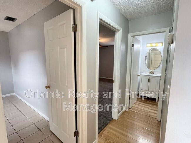 Building Photo - 116 Clifford Ave