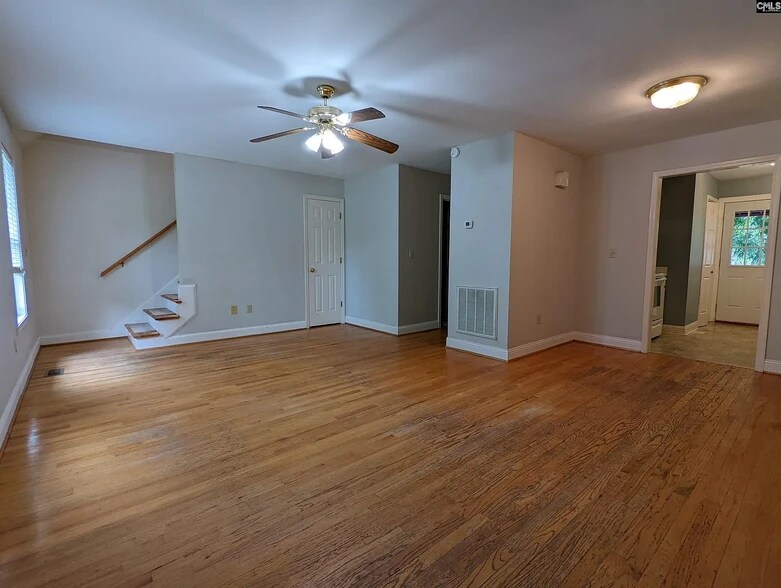 Building Photo - 221 S Pickens St