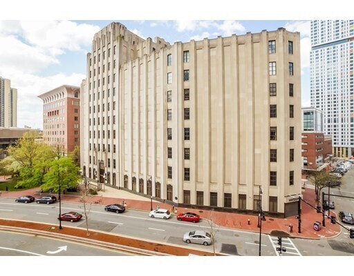 Building Photo - 10 Bowdoin St