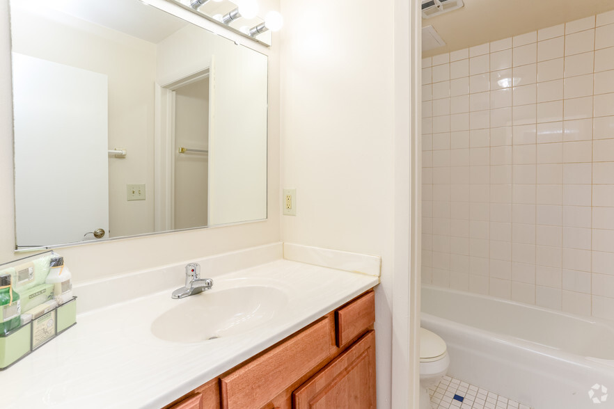 Bathroom - Bradley Place Townhomes