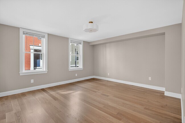 Building Photo - 17 Allston St