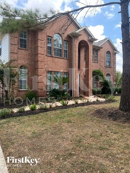 Building Photo - 902 Rock Springs Dr