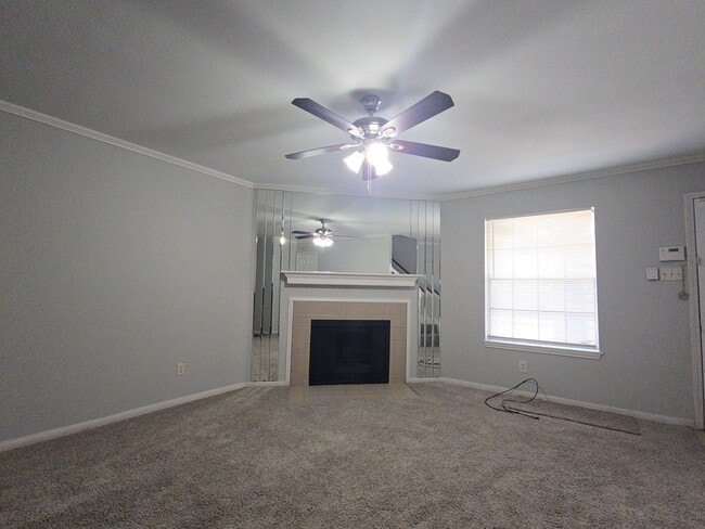 Building Photo - 14600 Fonmeadow Dr