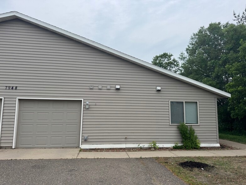 Primary Photo - 7948 Greenwood Rd