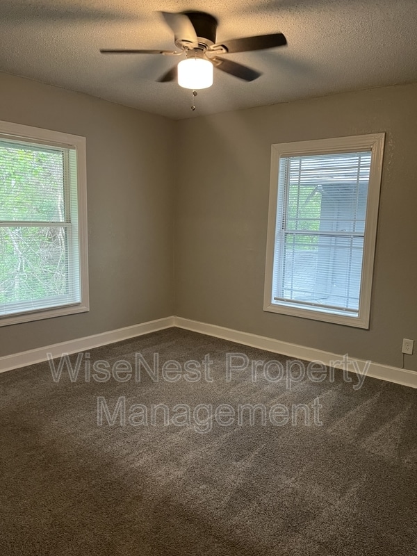 Building Photo - 3509 Brooklyn Ave