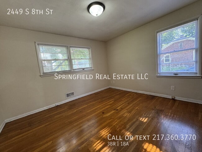 Building Photo - 2449 S 8th St