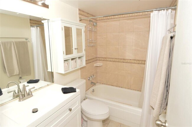 Building Photo - 12760 Indian Rocks Rd