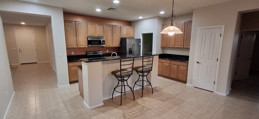 Kitchen #2 - 16021 W Becker Ln