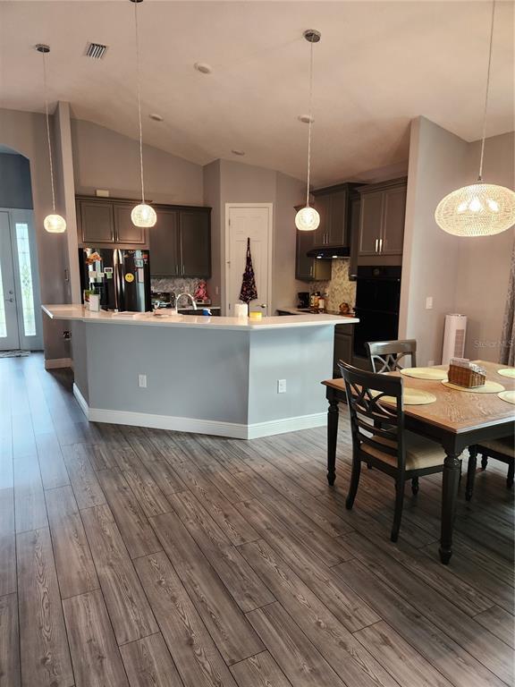 Building Photo - 8220 Bridgeport Bay Cir