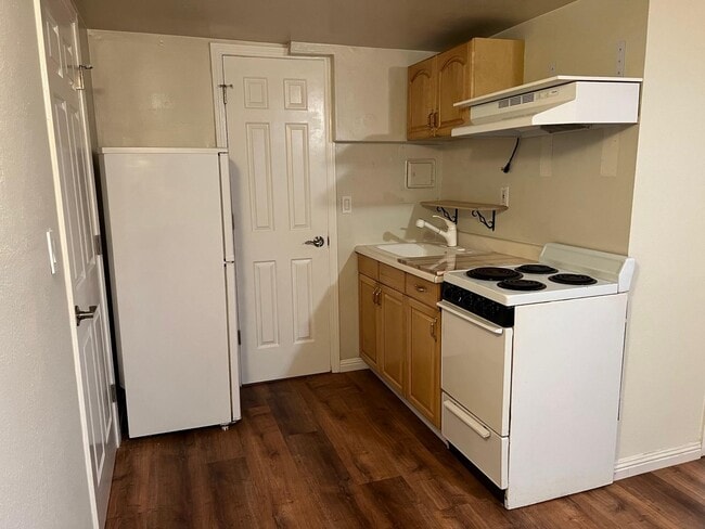 Building Photo - 2060 Seascape Blvd