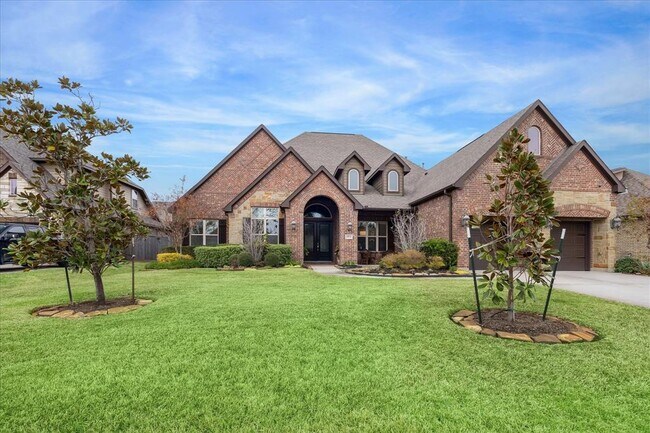 Building Photo - 18511 Arlan Lake Dr