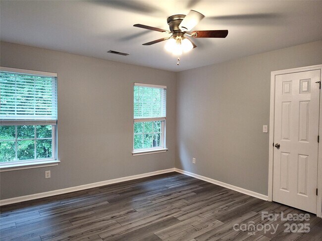 Building Photo - 469 Laurel Fork Dr