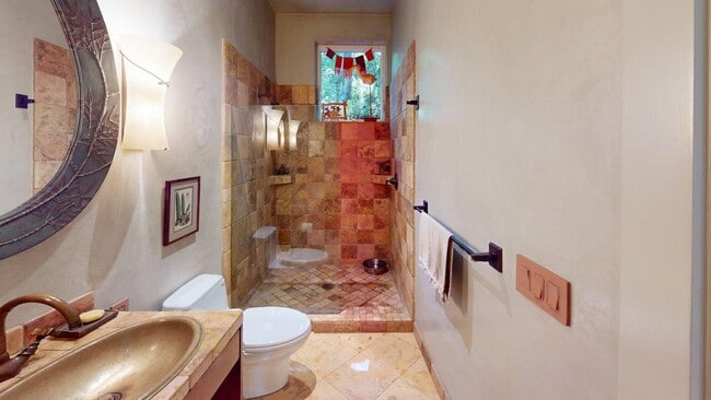 Building Photo - 76 Tamalpais-