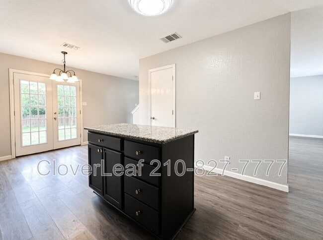 Building Photo - 8130 Heights Valley