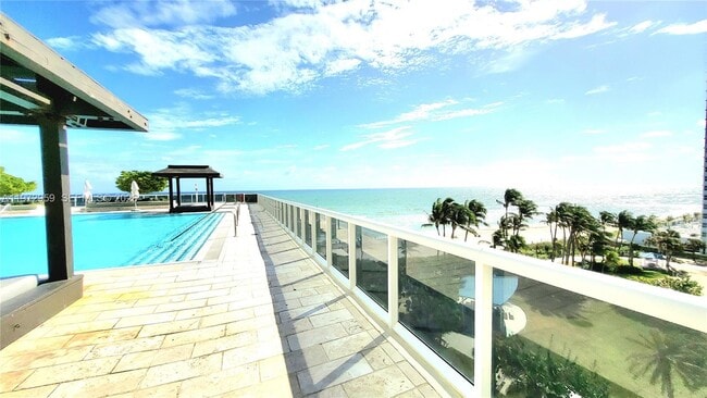 Building Photo - 1850 S Ocean Dr