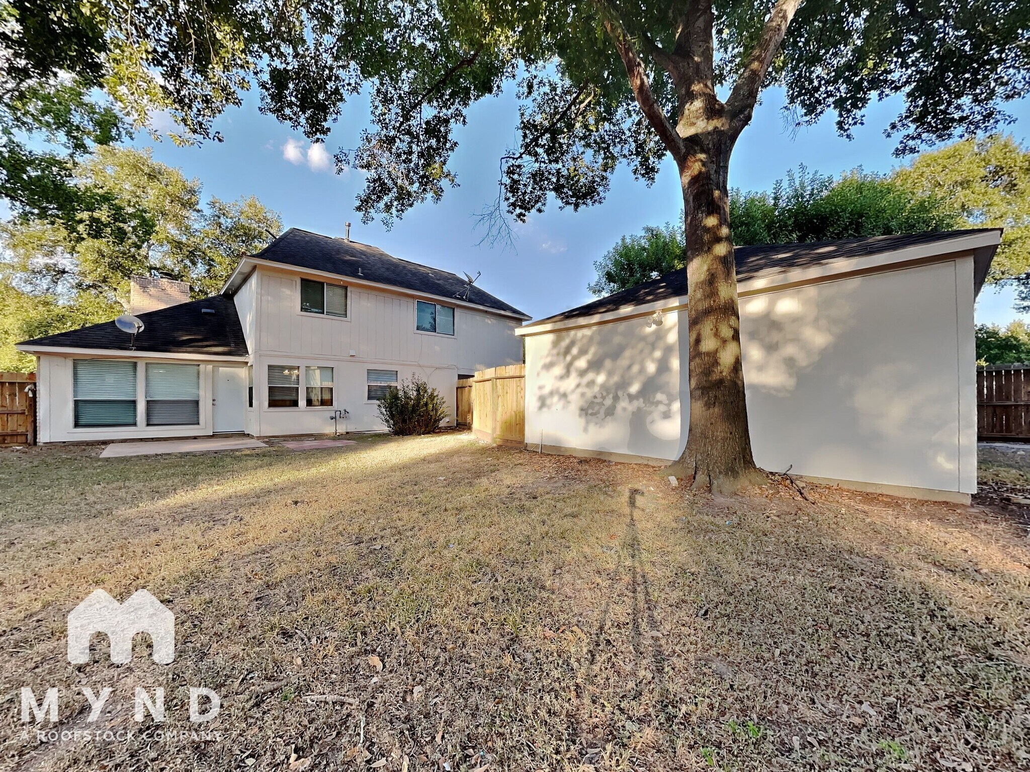 Building Photo - 22911 Garden Canyon Dr