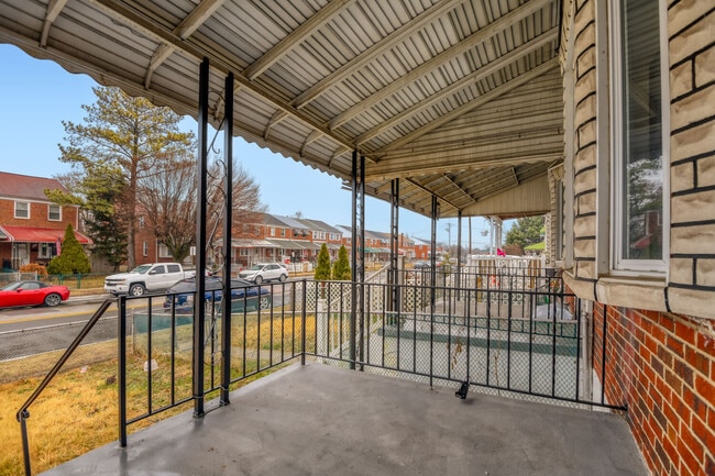 Building Photo - 8413 Kavanagh Rd