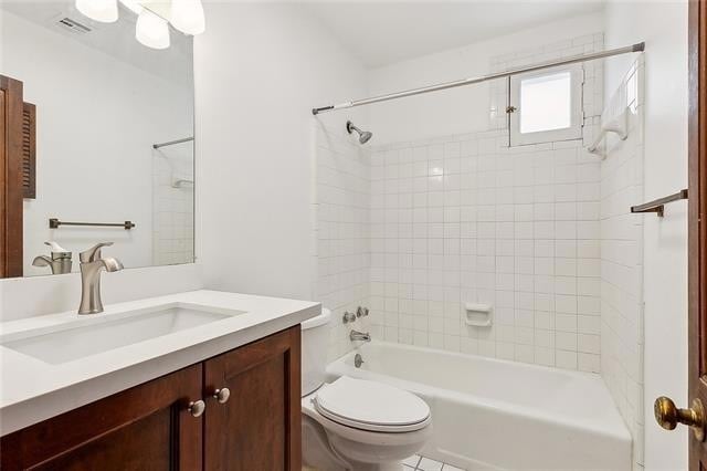 Building Photo - 622 Dauphine St