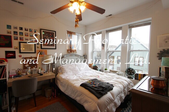 Interior Photo - 3401 N Seminary