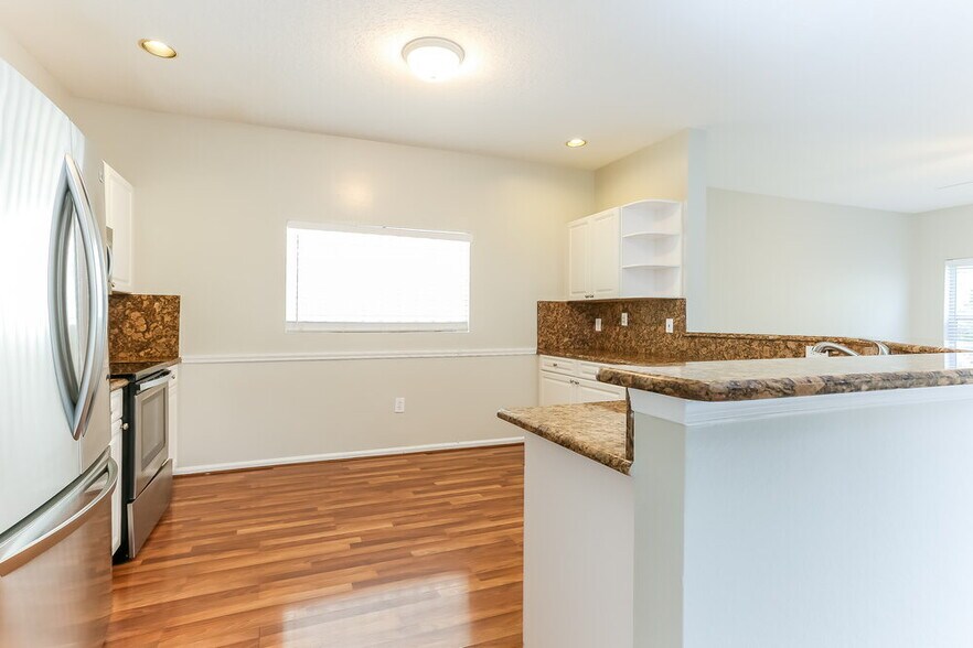 Building Photo - 1117 NW 97th Dr