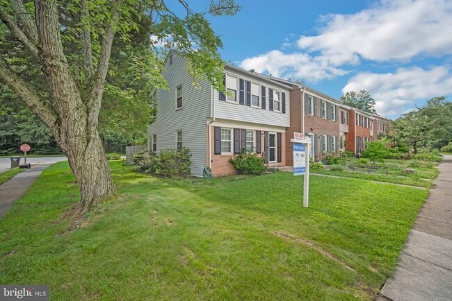 Building Photo - 7701 Durer Ct