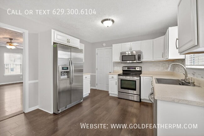 Building Photo - 3016 Pellas Pl