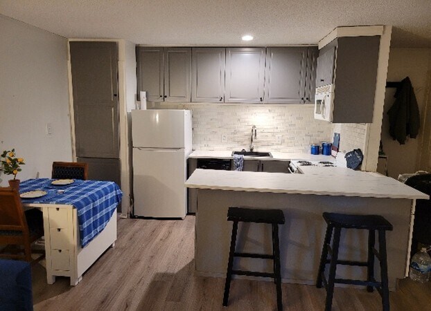 Building Photo - 2304 Balsam Dr