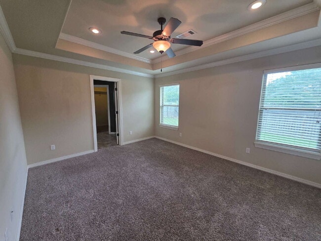 Building Photo - 3072 N Autumn Rose Ave