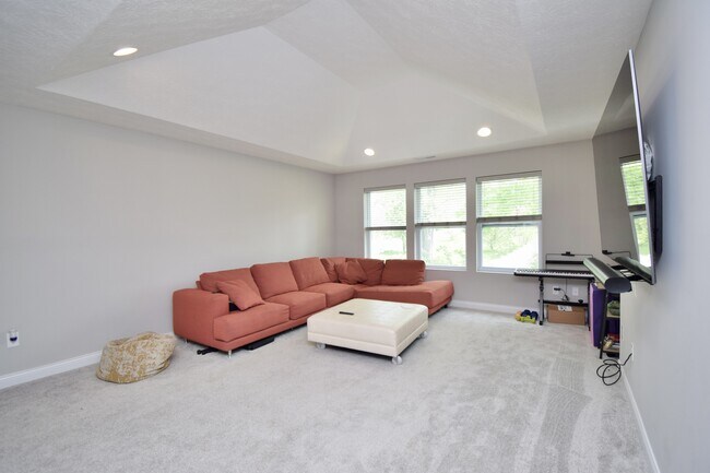 Building Photo - 7164 Glenvalley Dr