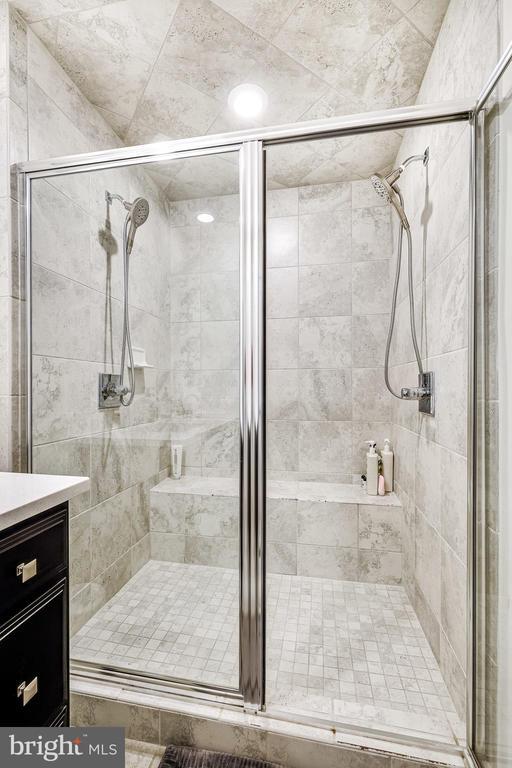 Building Photo - 2335 Water Promenade Ave