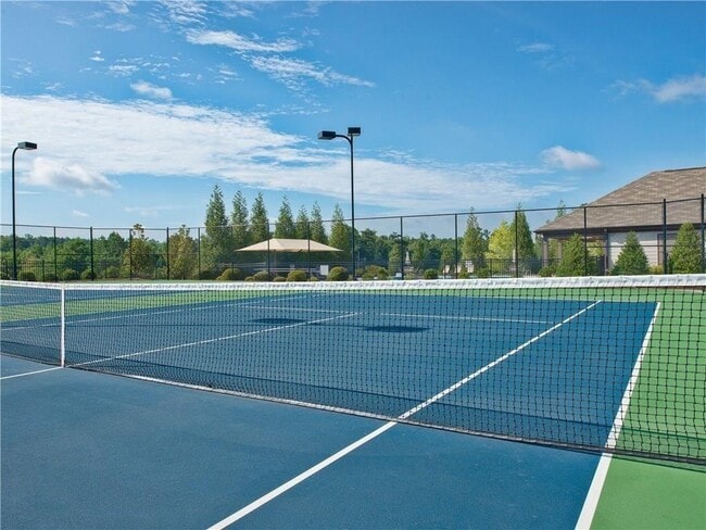 Building Photo - 4475 Donahue Ave