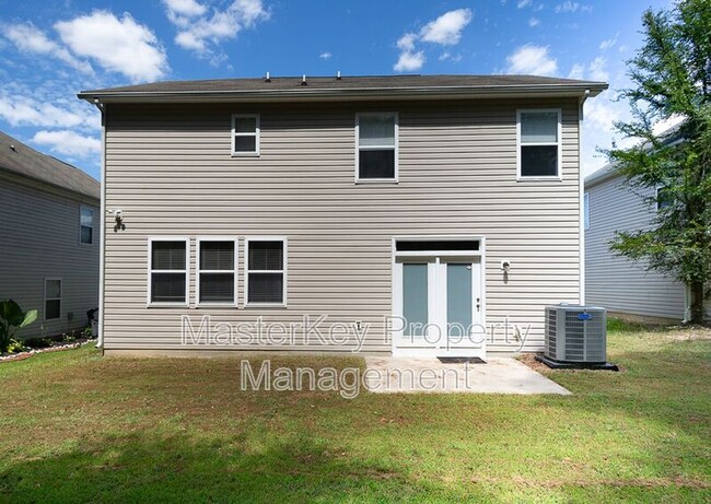 Building Photo - 7144 Great Laurel Dr