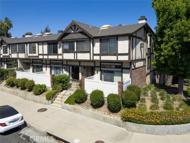 Building Photo - 20737 Roscoe Blvd