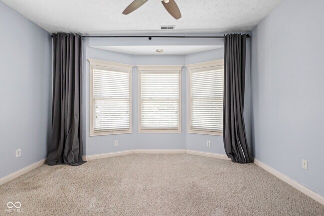 Building Photo - 1531 N College Ave