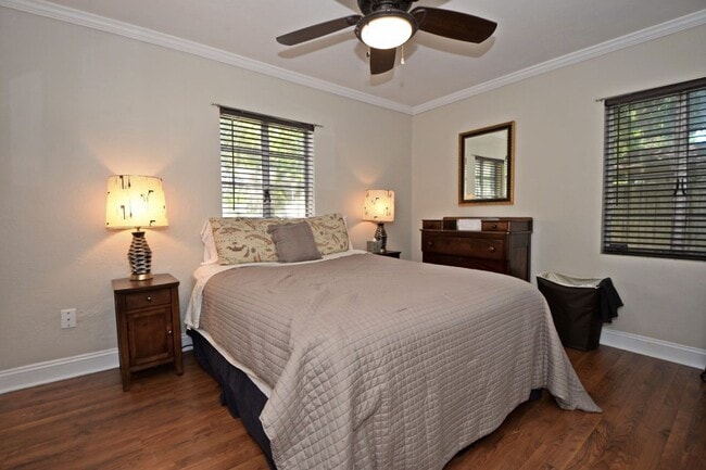 Building Photo - 2 Bed | 1 Bath near SODO