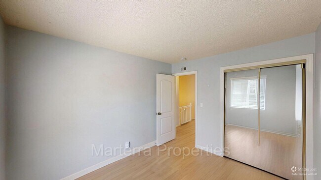 Building Photo - 119 Morristown Ln