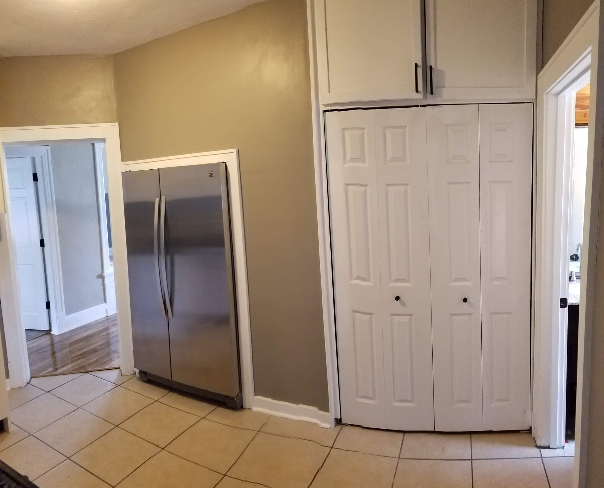 Building Photo - 1919 E Thomas St