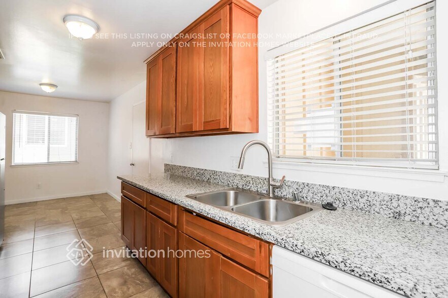 Building Photo - 7740 Aptos Cir