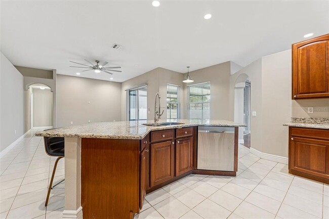 Building Photo - 25946 Buckthorn Ave