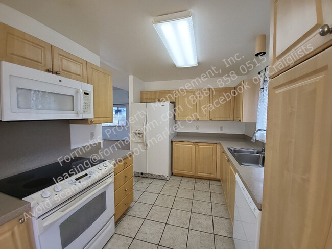 Building Photo - Three Bedroom Home in Kapolei Kai!