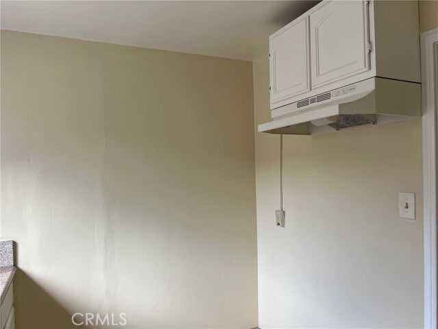 Building Photo - 4616 W 111th St