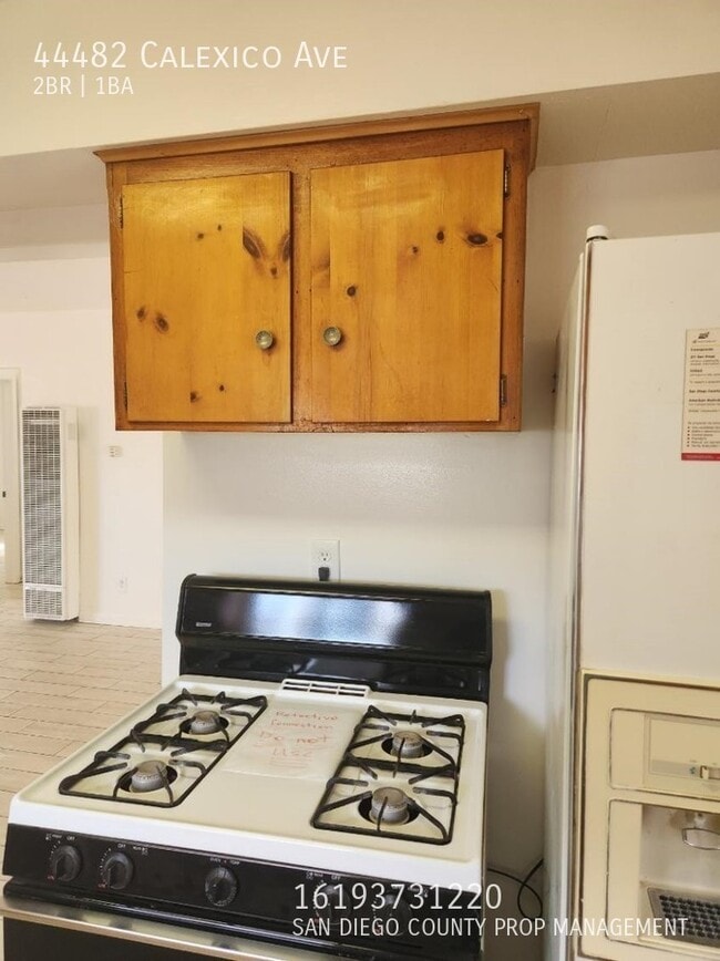 Building Photo - 44482 Calexico Ave