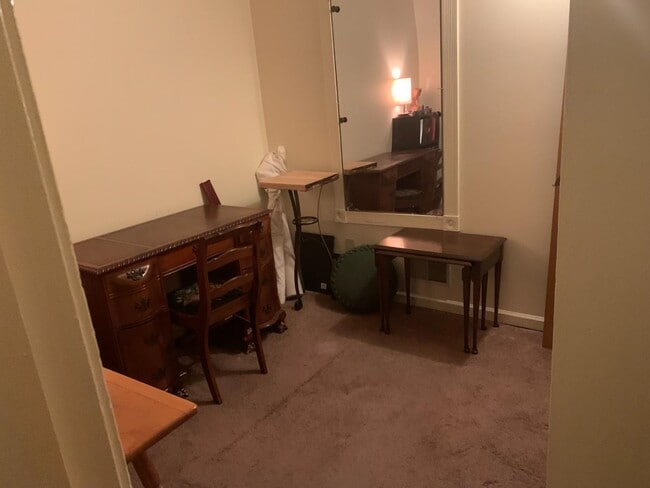 Building Photo - 226 W Michigan Ave