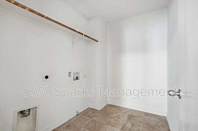 Building Photo - 3009 Dusty Oak Dr